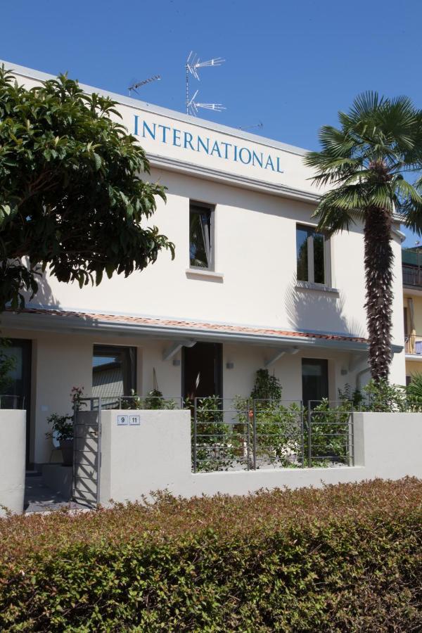 International Rooms & Apartments Sirmione Eksteriør billede