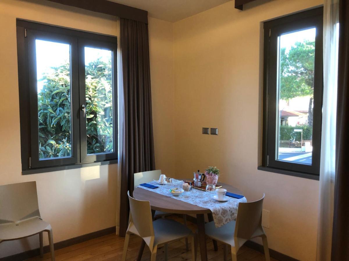 International Rooms & Apartments Sirmione Eksteriør billede