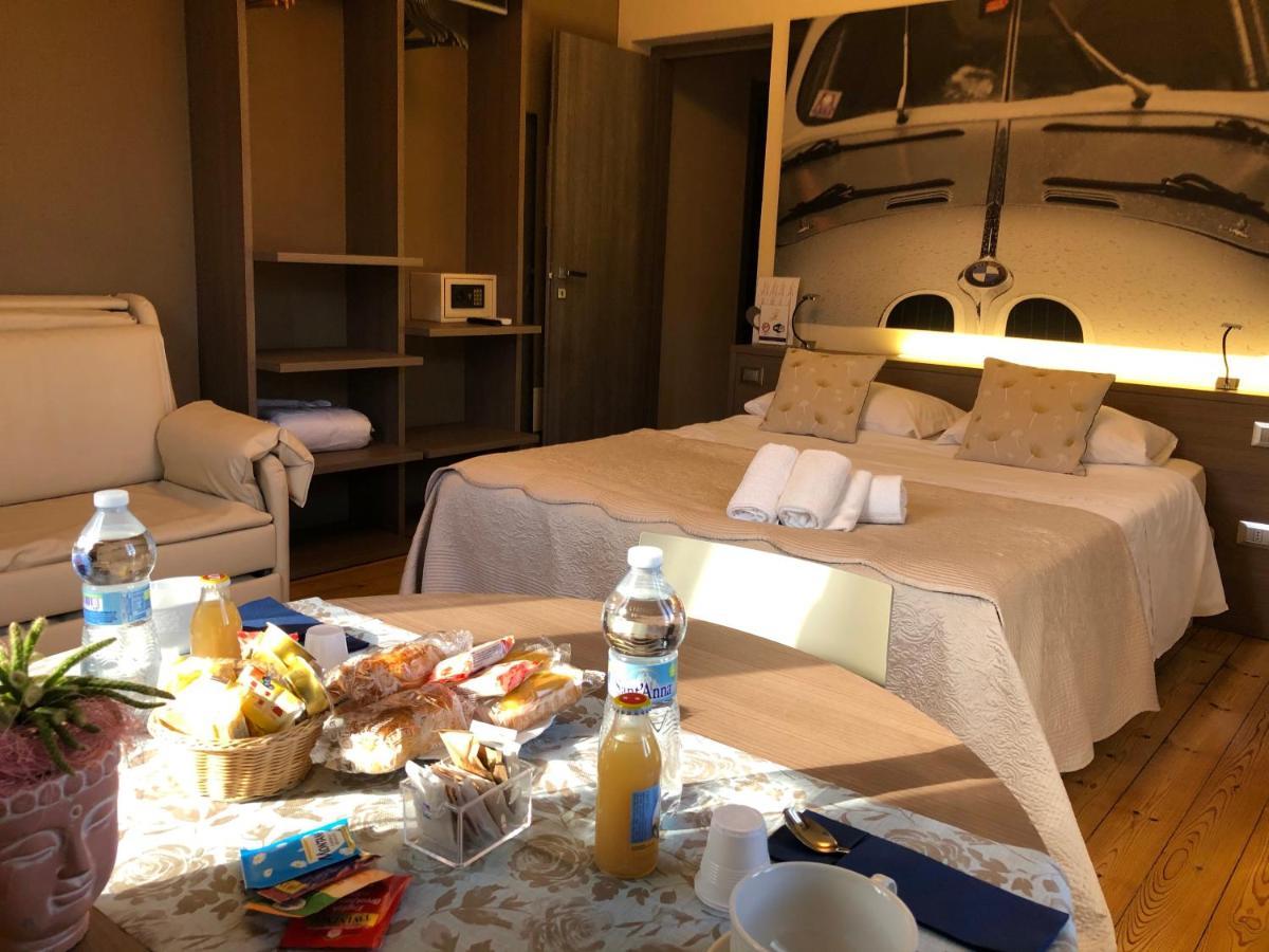 International Rooms & Apartments Sirmione Eksteriør billede